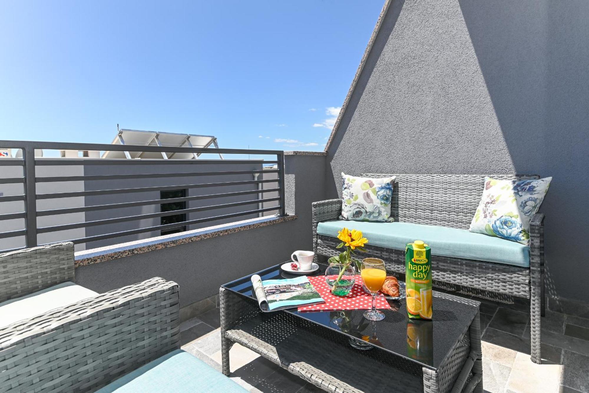 Holiday Home Ivan Makarska Exterior foto