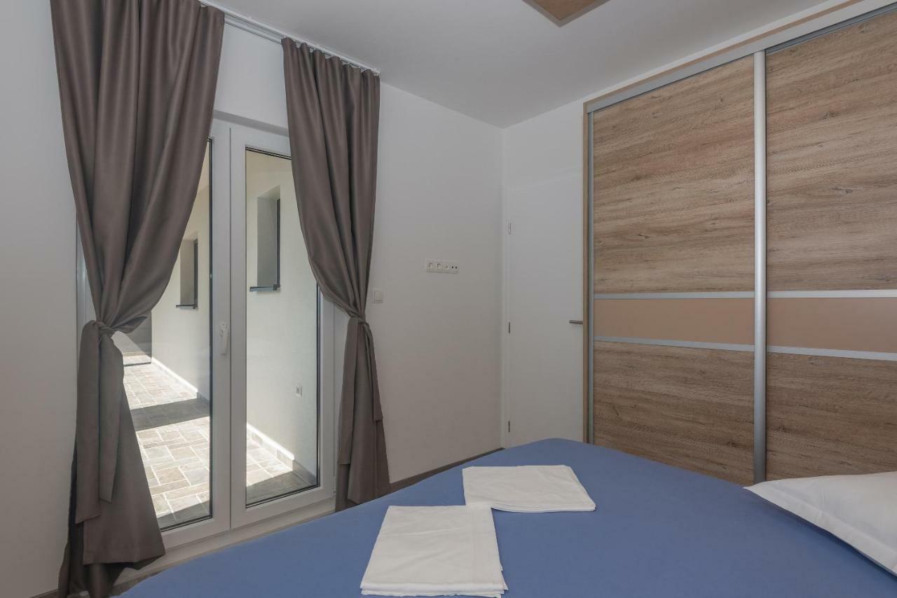 Holiday Home Ivan Makarska Exterior foto